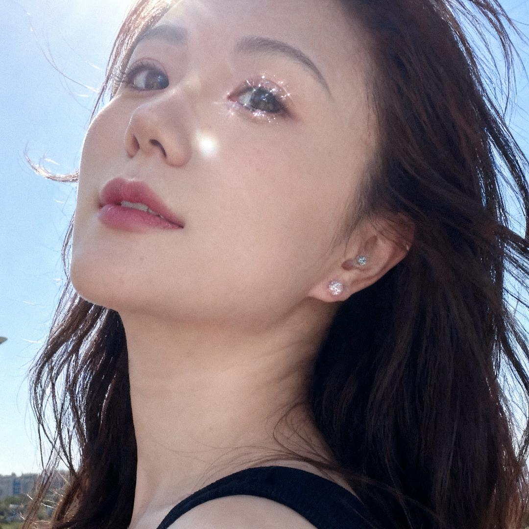 ·🦋·