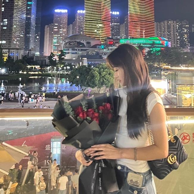 我是婷婷呀