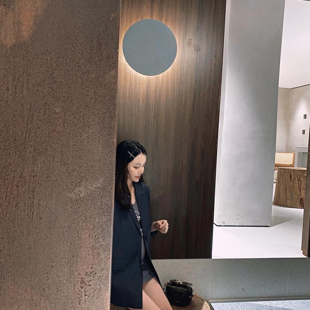 纯纯呀