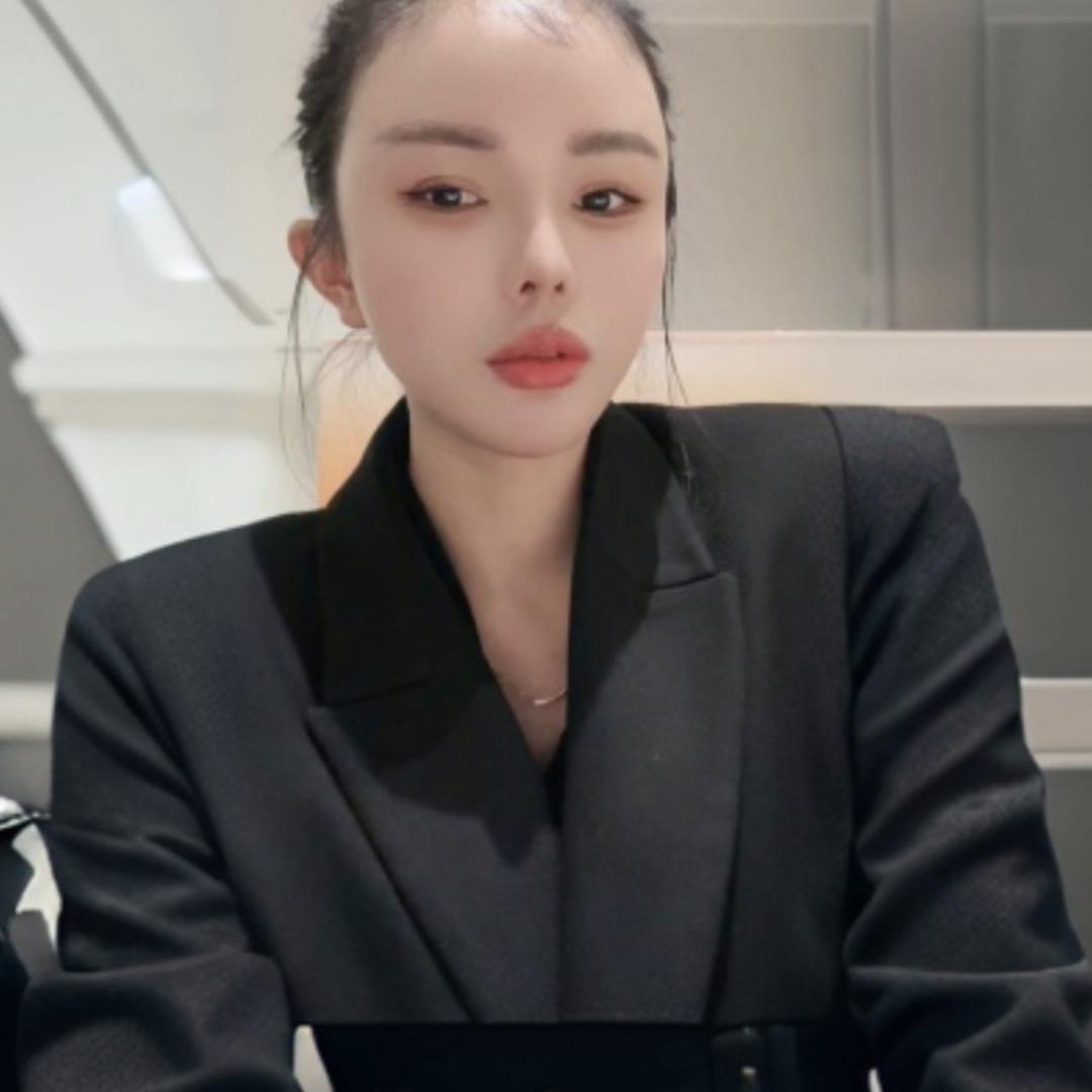 妮妮爱健身