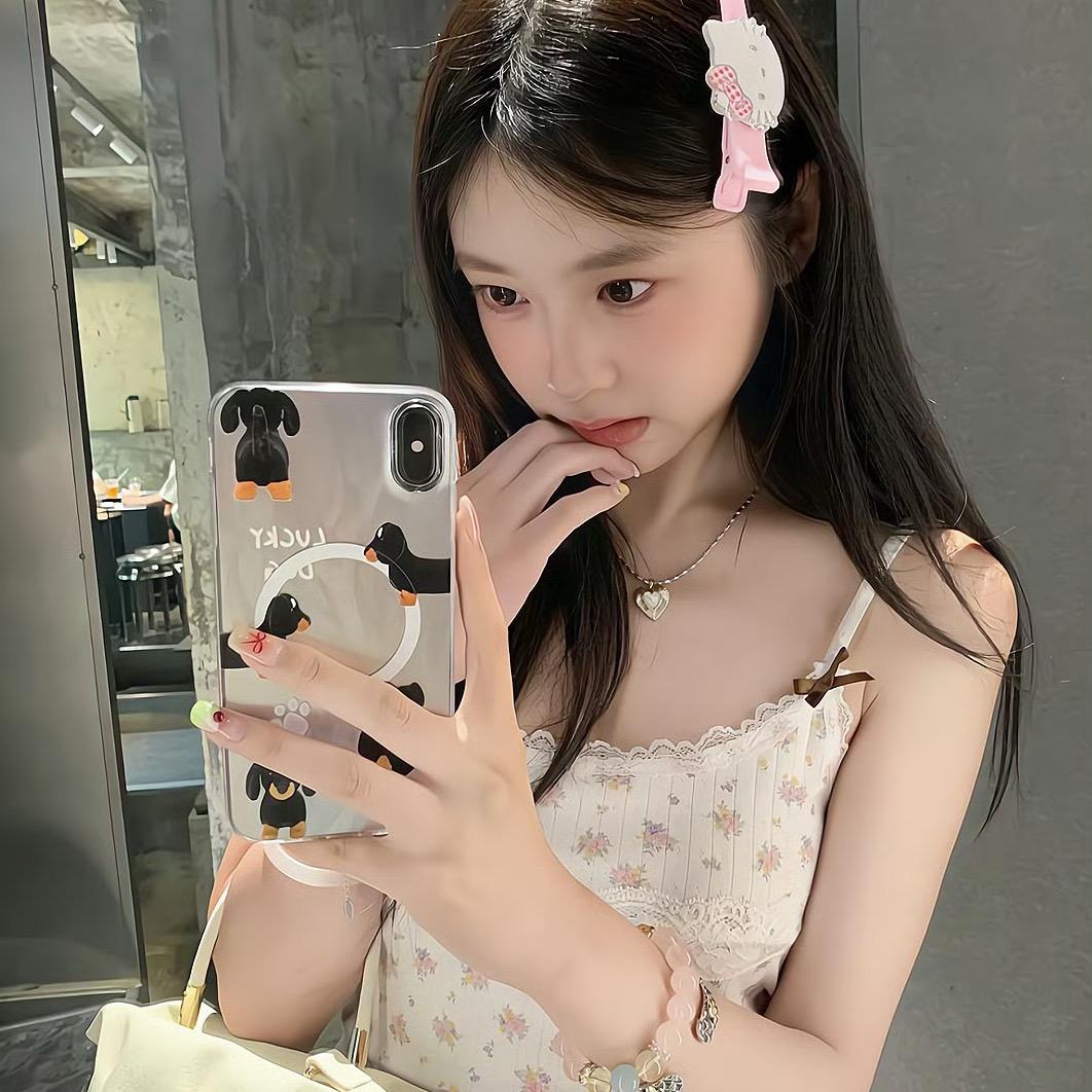 燕燕超可爱。            -