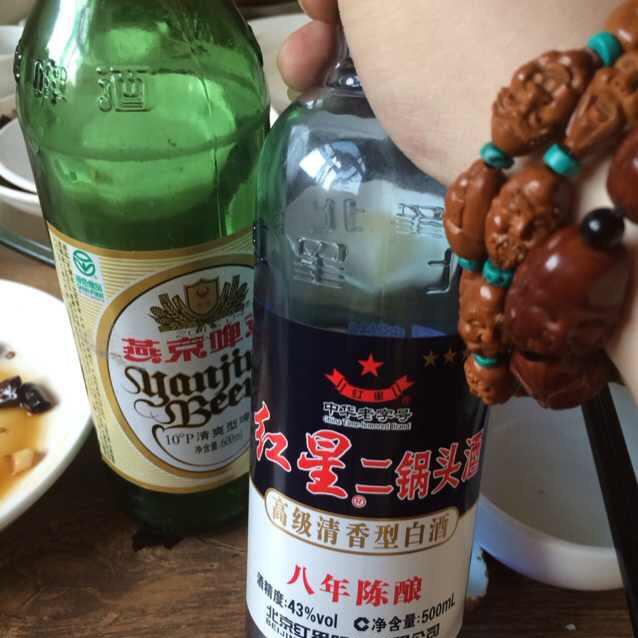 泰坦