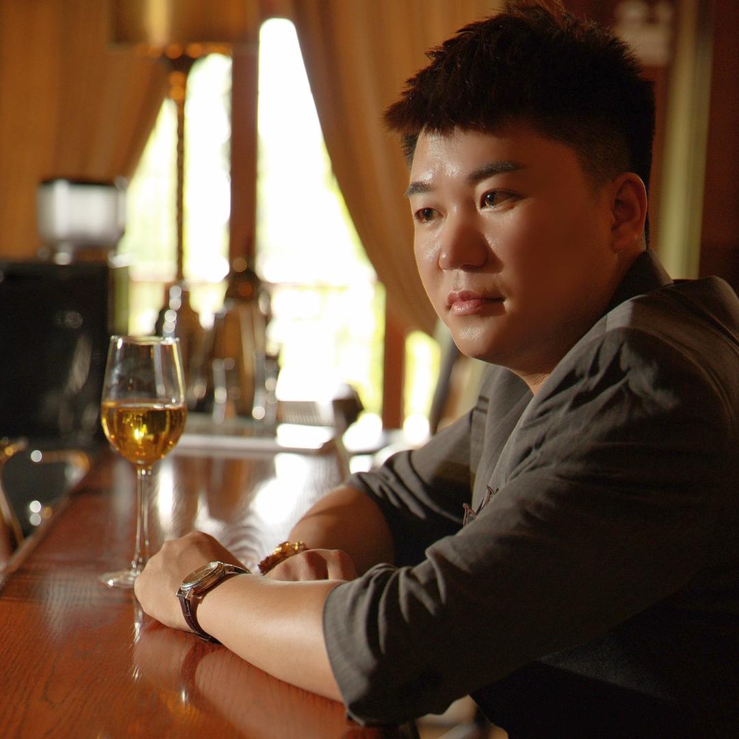 Yuan ᰔᩚ⁺⁵²⁰