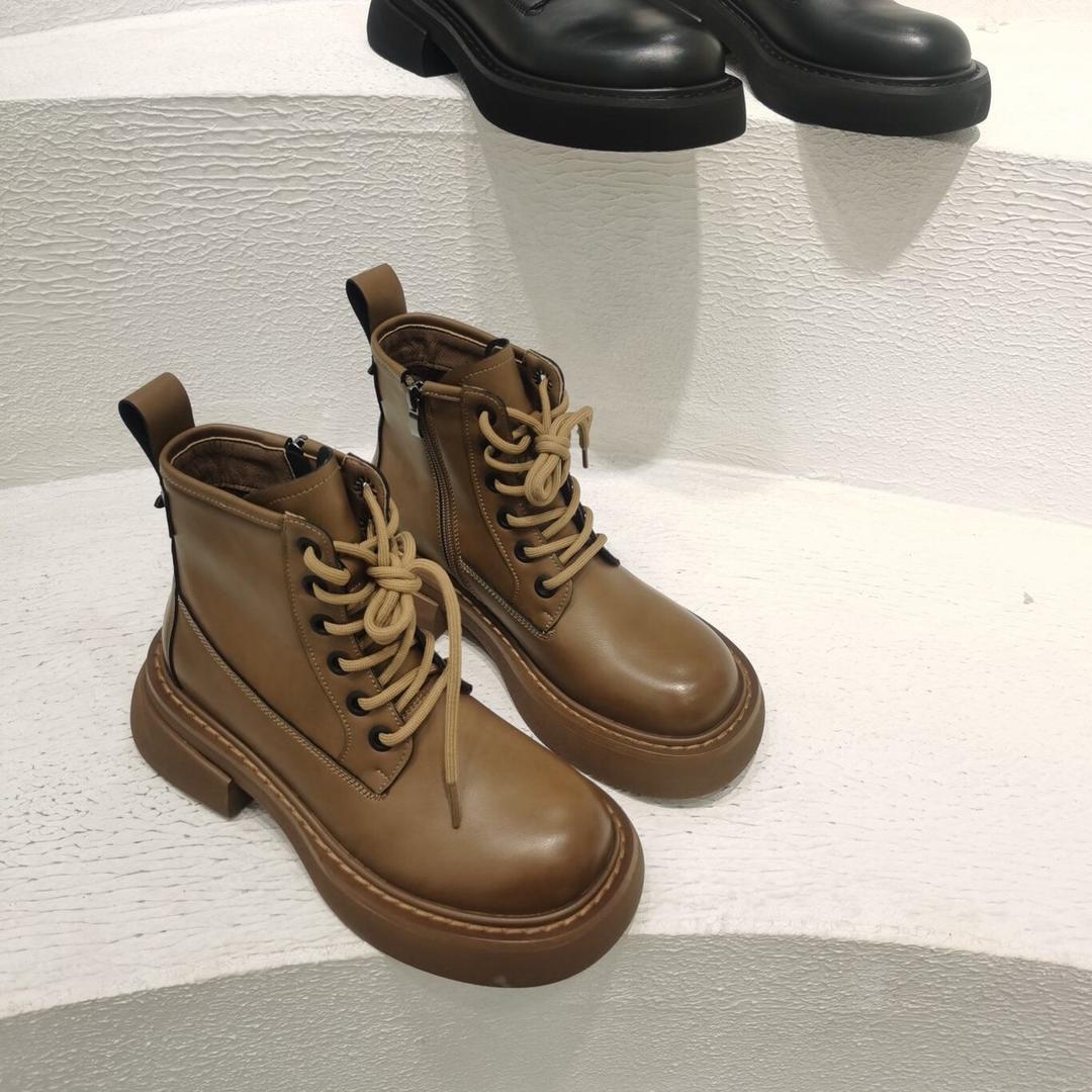 杭州市江干区吴敏尔鞋业