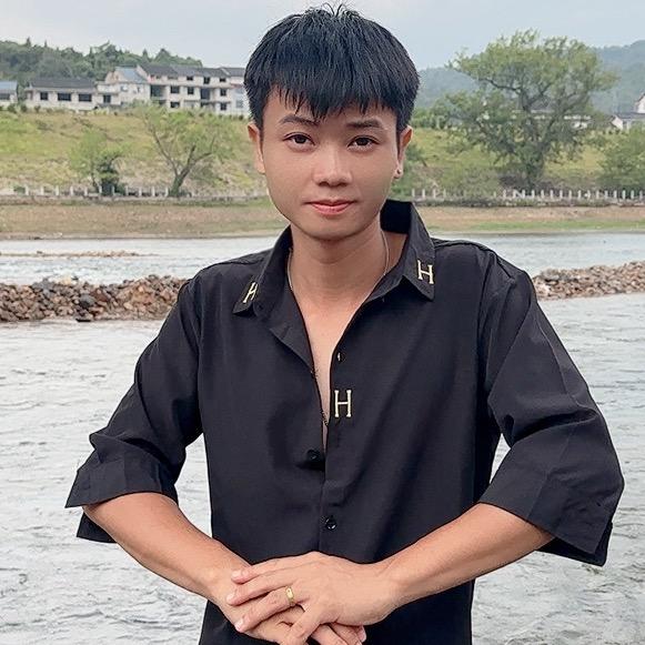 小林林（招女主播）