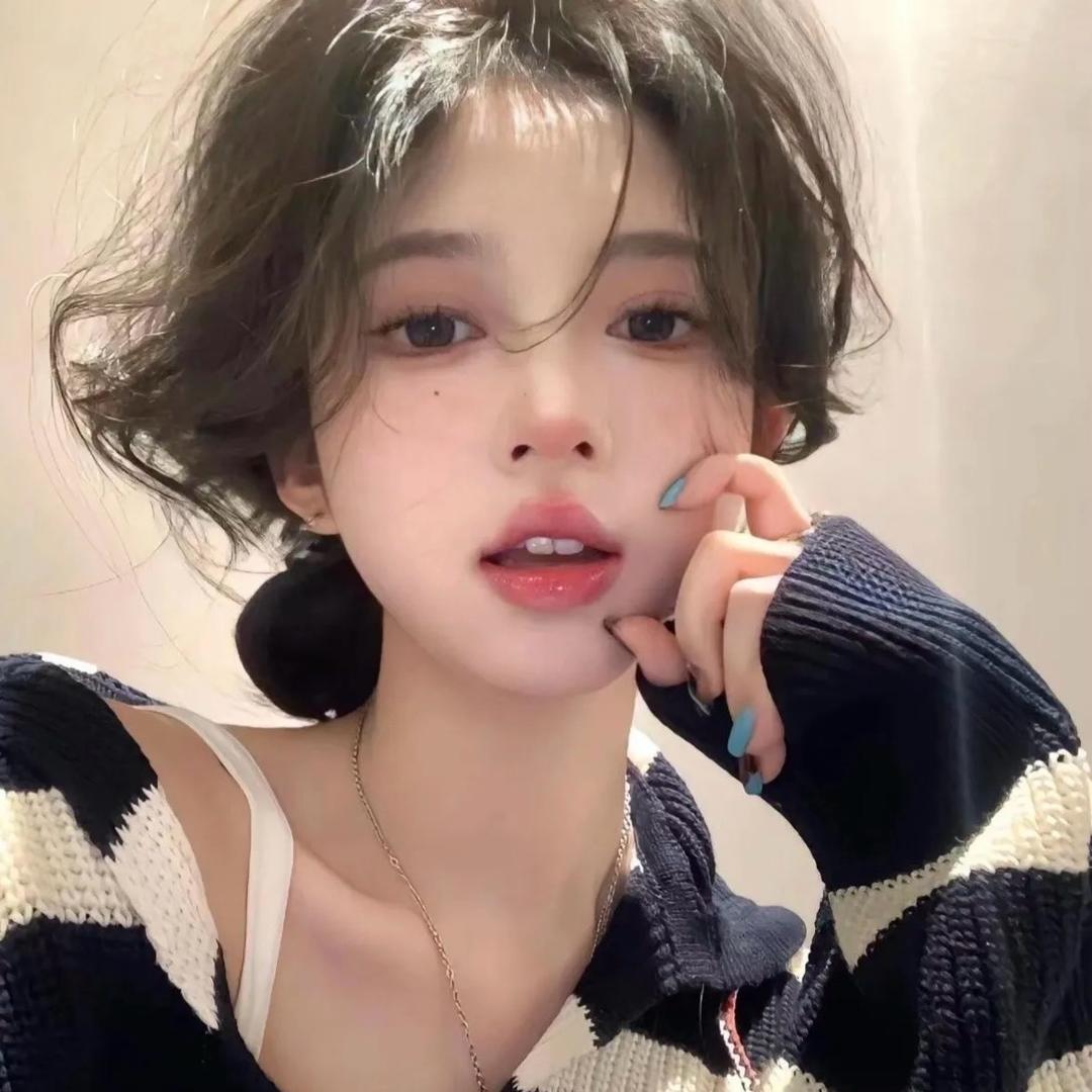 @差点长成美女  ₍ᐢ •͈ ₃ •͈