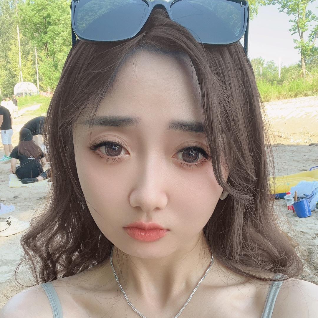 乐乐的婷