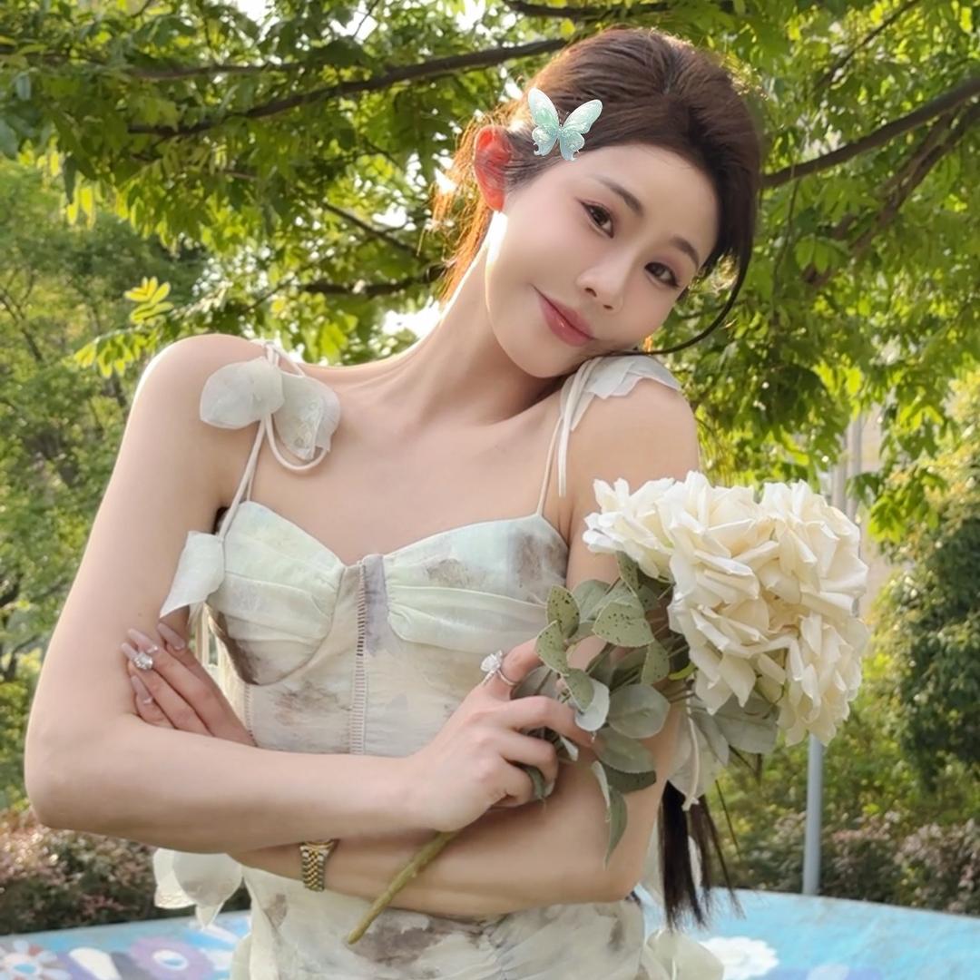 长沙市雨花区一方合子女装【芳芳】