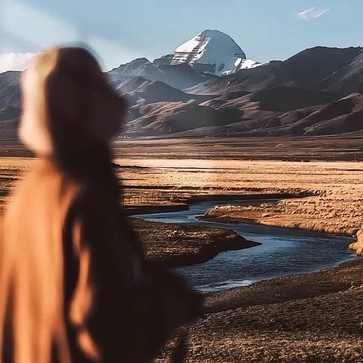 山涧.