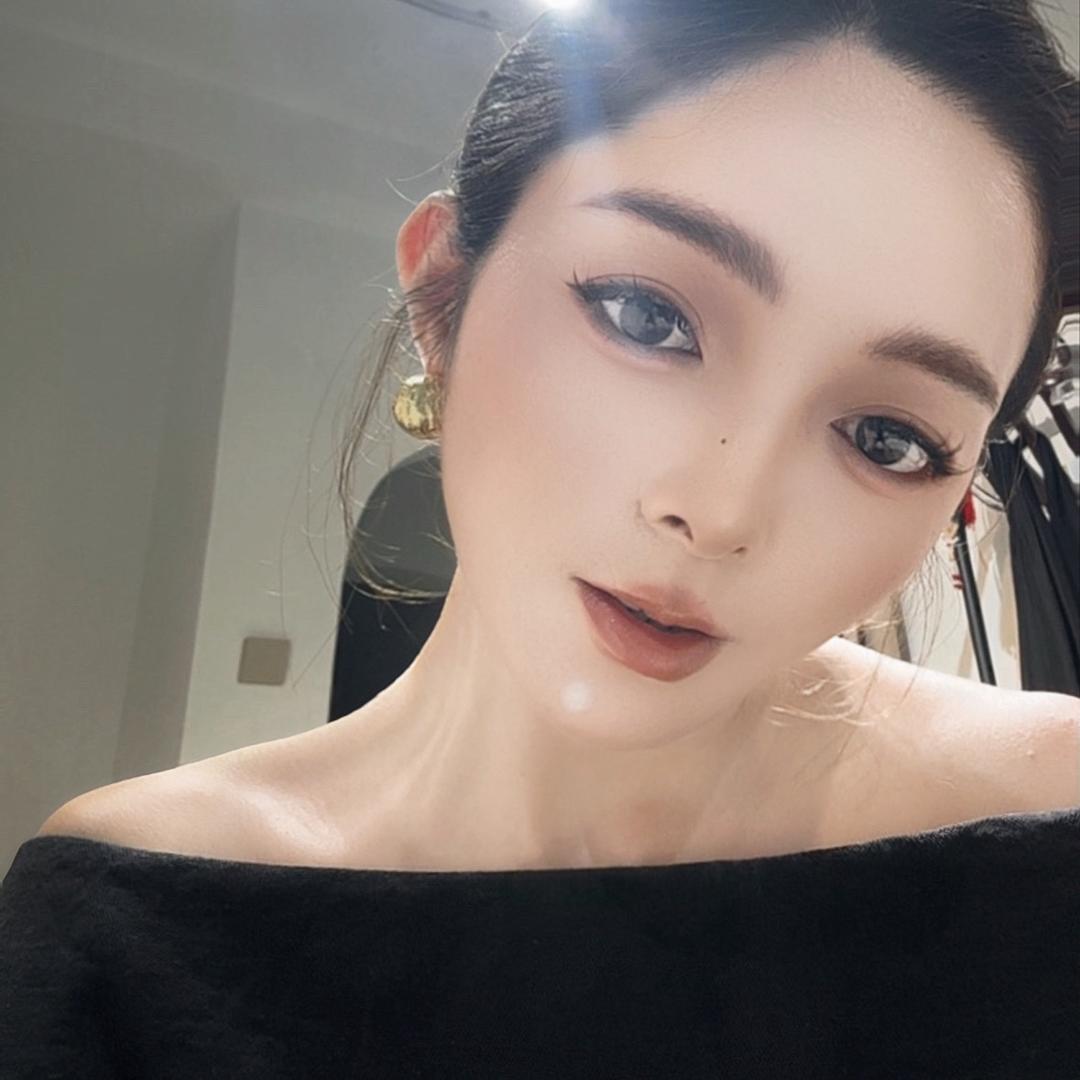 延安新娘化妆师～琪琪