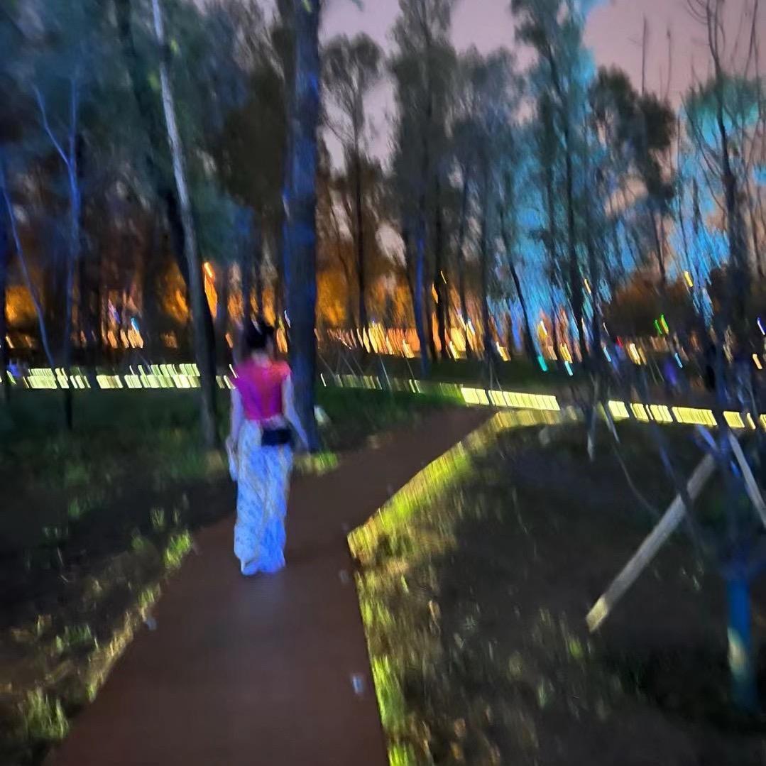 小赵爱胡闹