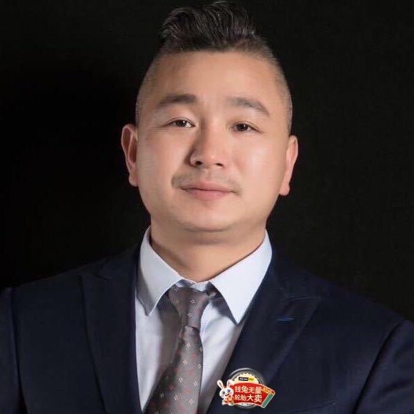 安庆老徐汽车局部补漆