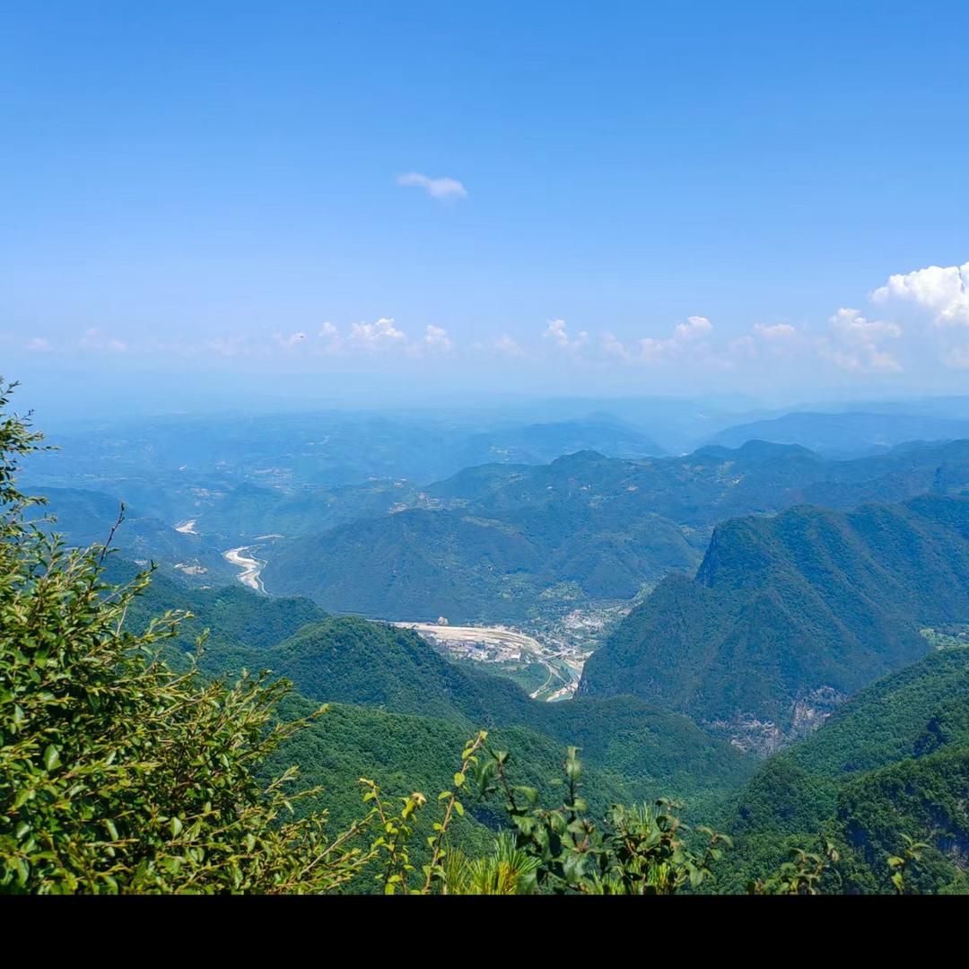 🌬任性的小雨🌬