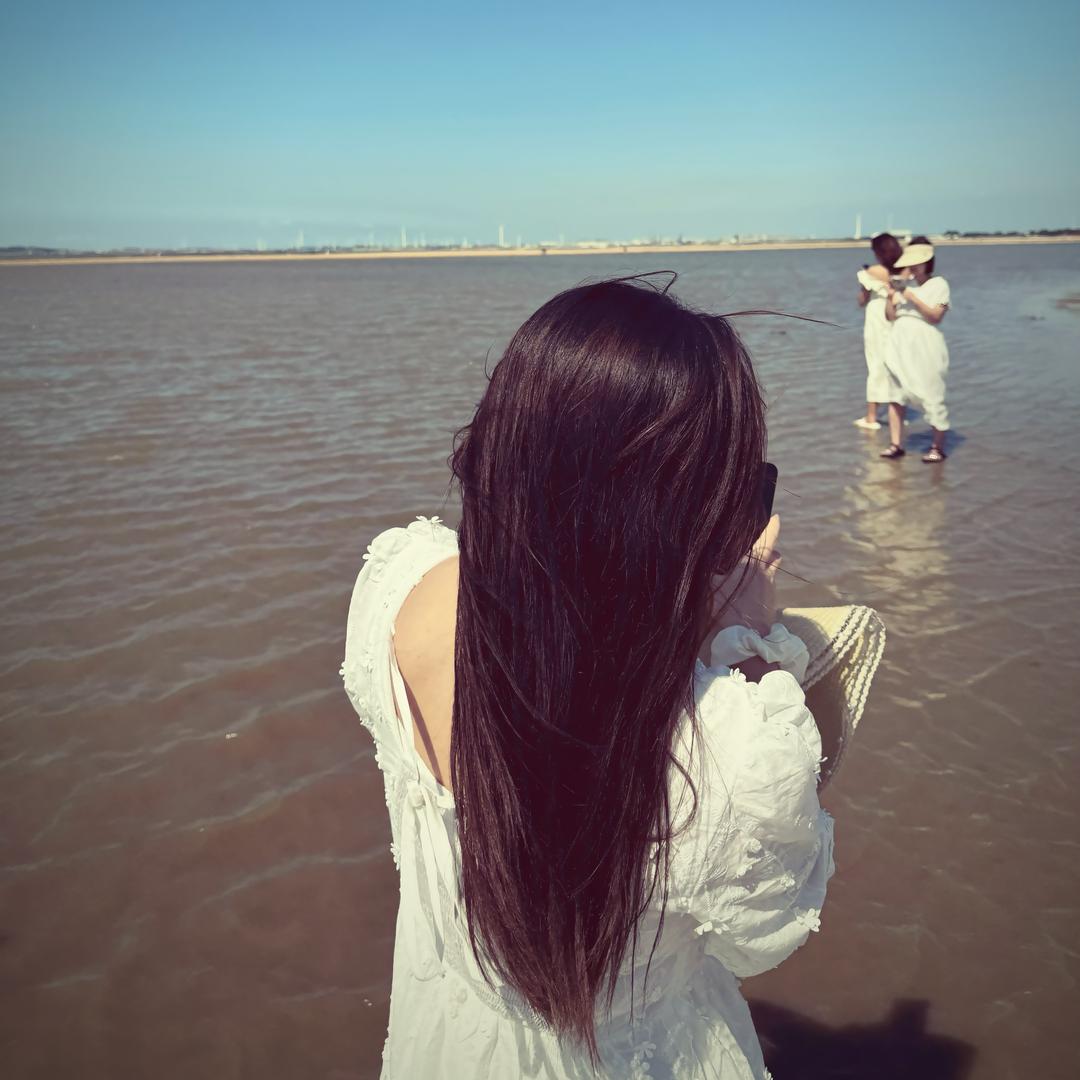 李小仙.