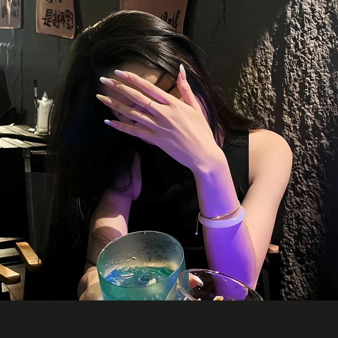 已不再，已不在