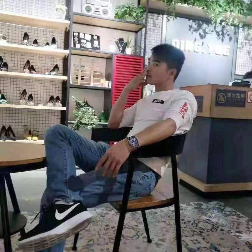 何总