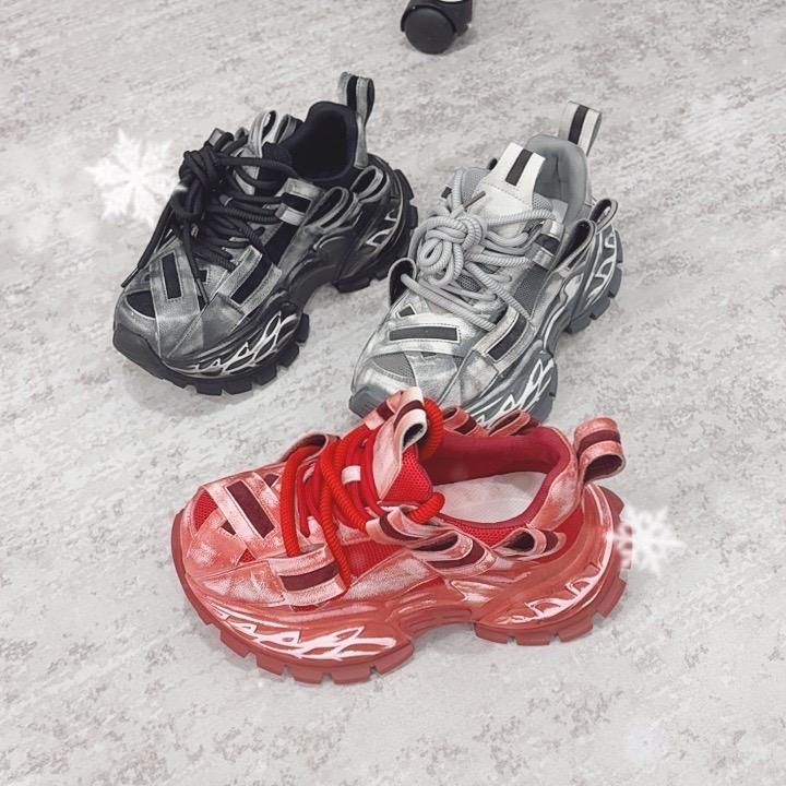 伊珍潮鞋馆伊珍老爹鞋女款