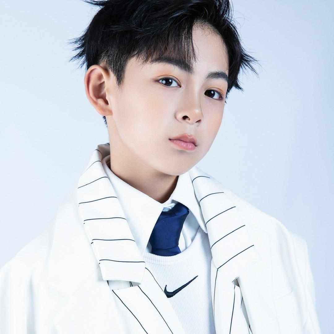 杨宸