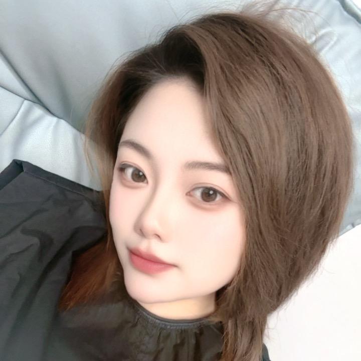 苗小姐的婚纱店-琦琦