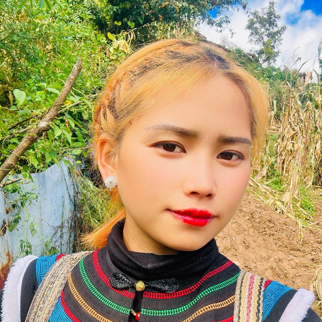 富二代彝族宝妈