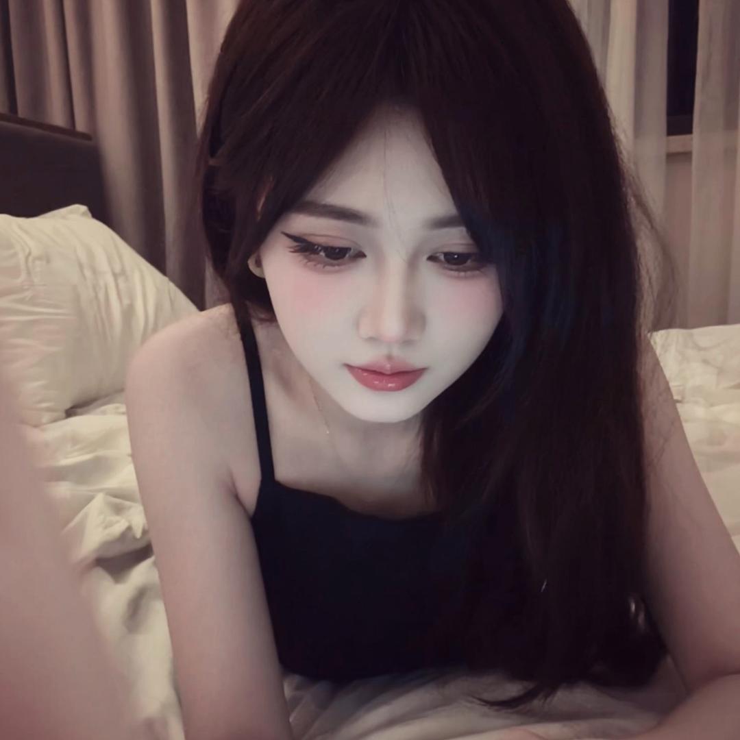 贝贝.