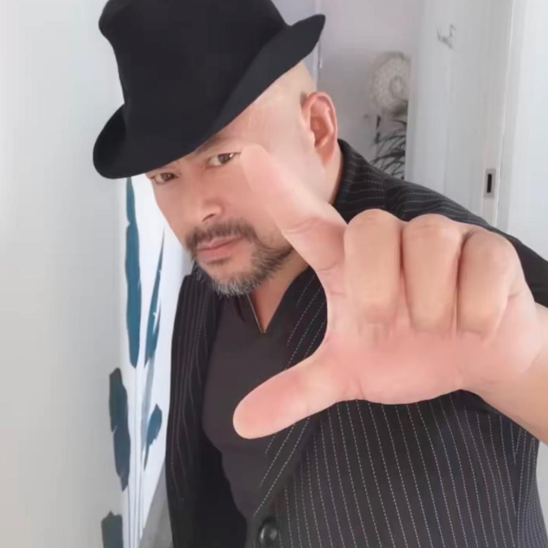 阿阳兄弟《走向远方》