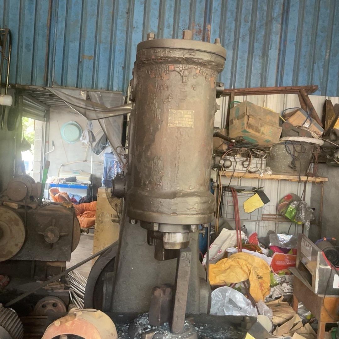 长塘打铁铺刘师傅