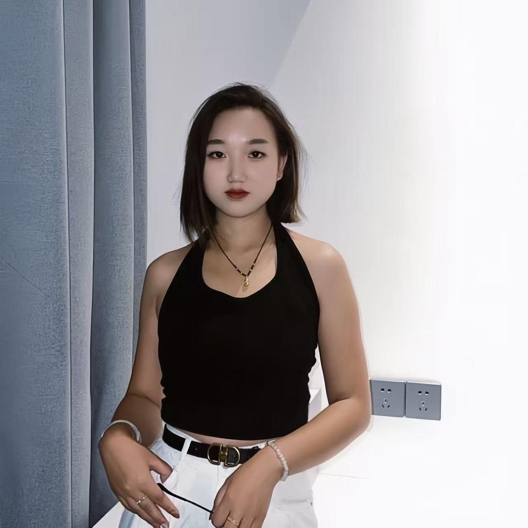 小智衣物推荐的头像