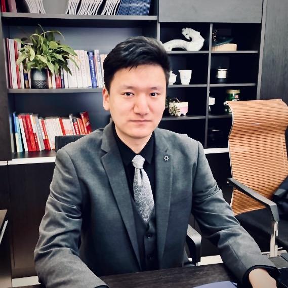 杨海峰律师