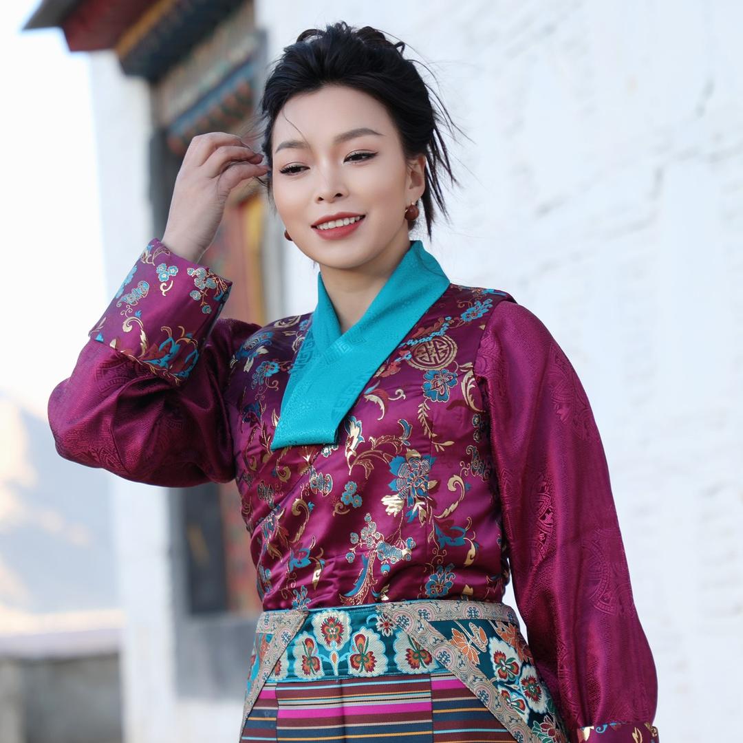 后藏什么啦