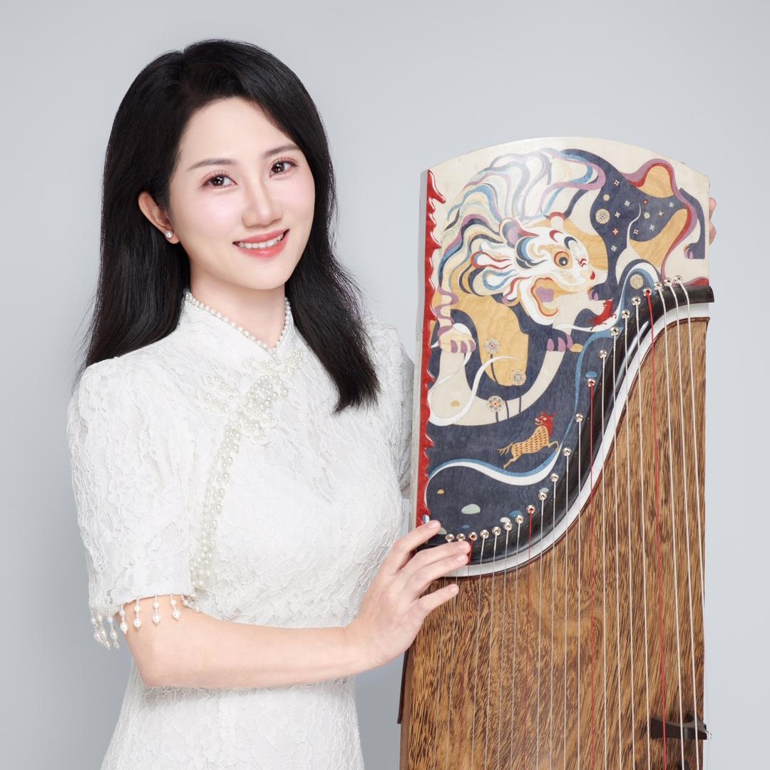 国乐古筝乐雅老师