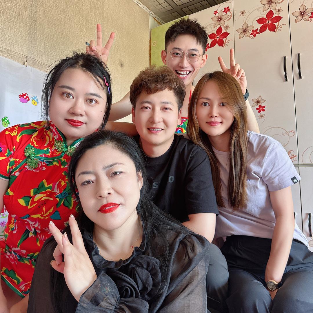 东北虎妞vs倔驴老弟