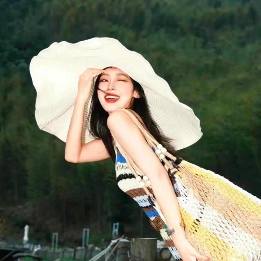 韦韦(精品女装👚)