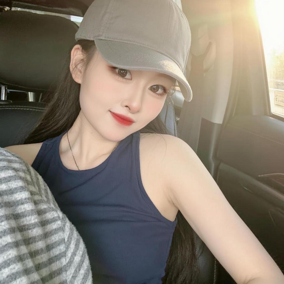 H   小梧（美甲   美睫  纹绣）