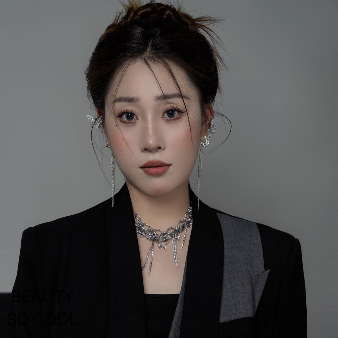 💕化妆师～欢欢💕