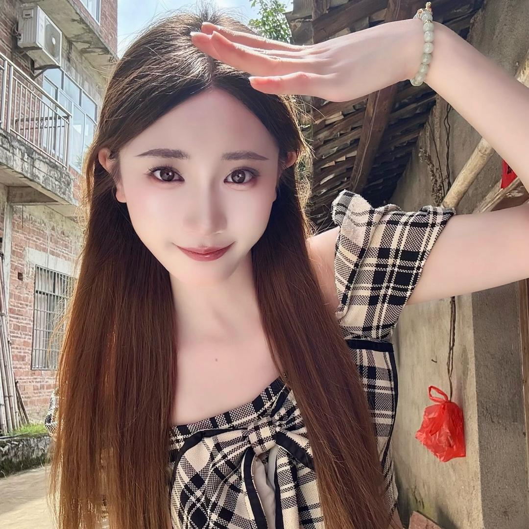 笨蛋美女