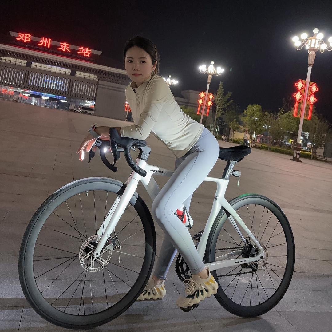 田妞妞（河南邓州）