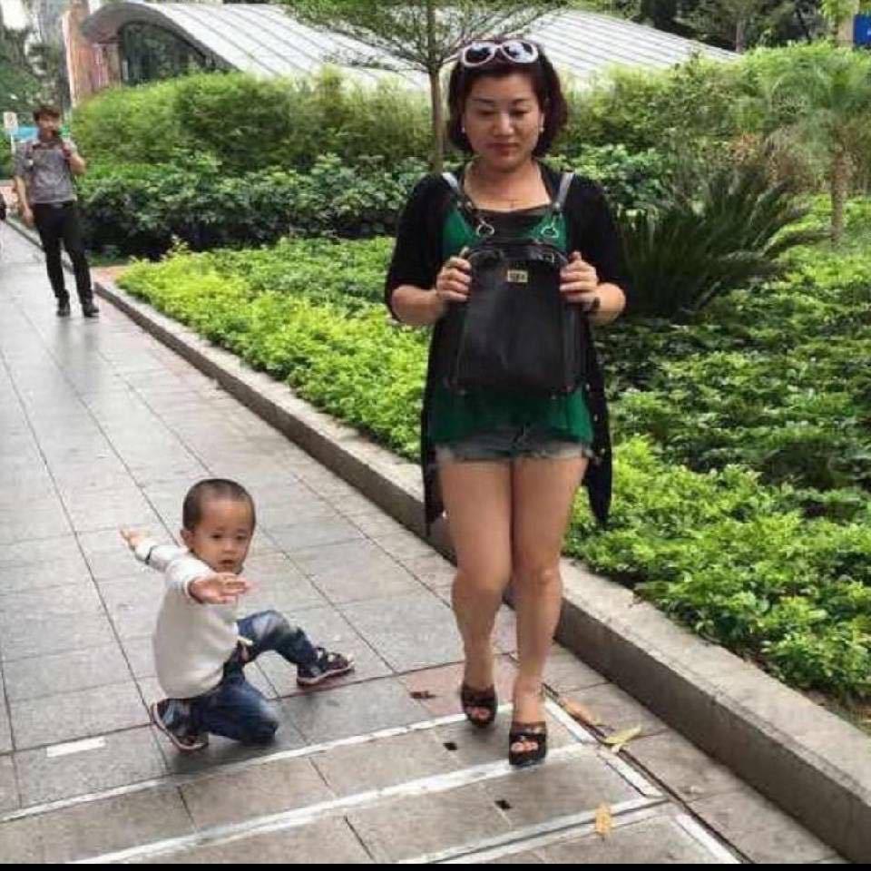 普宁市占陇依至美服装店