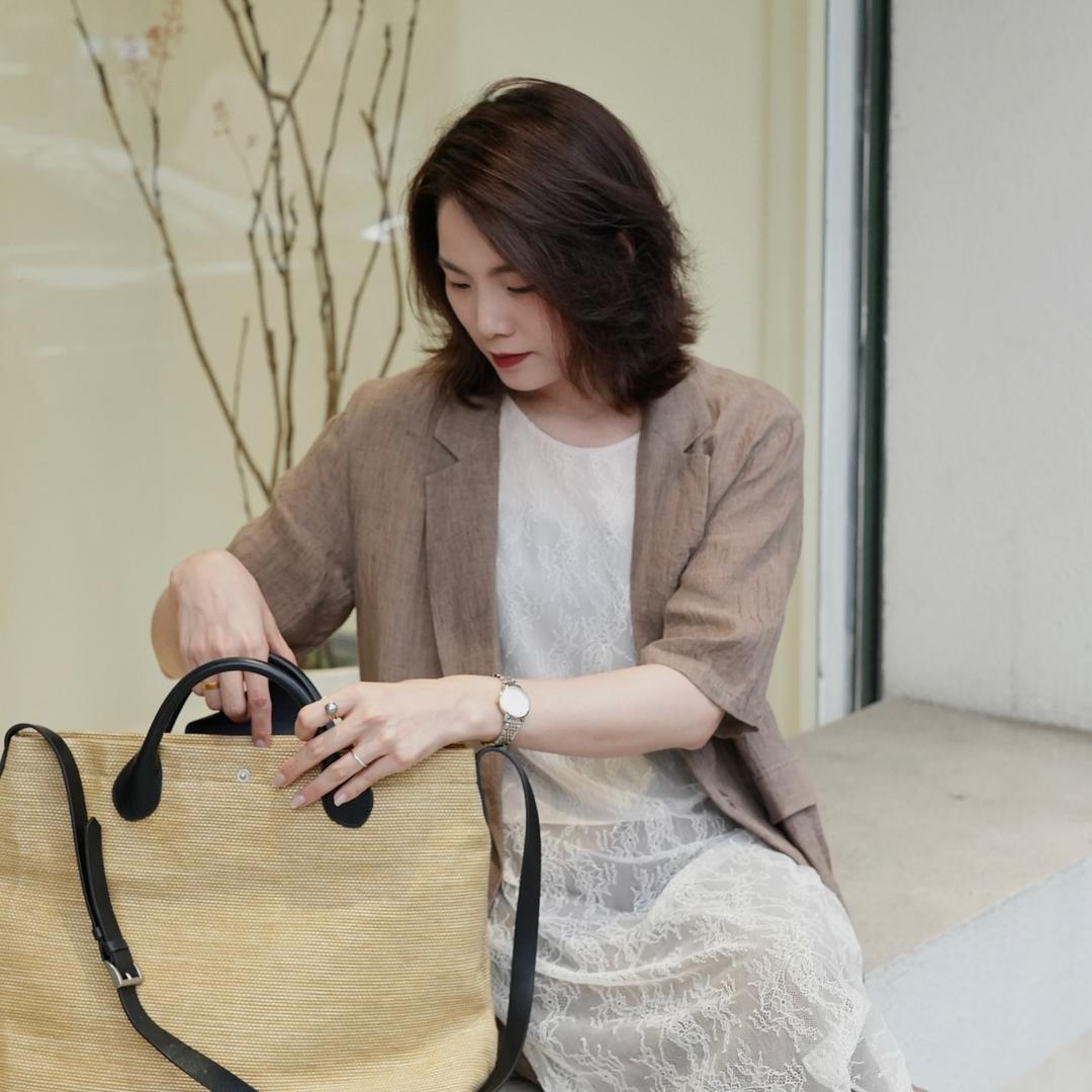 皓质服装店