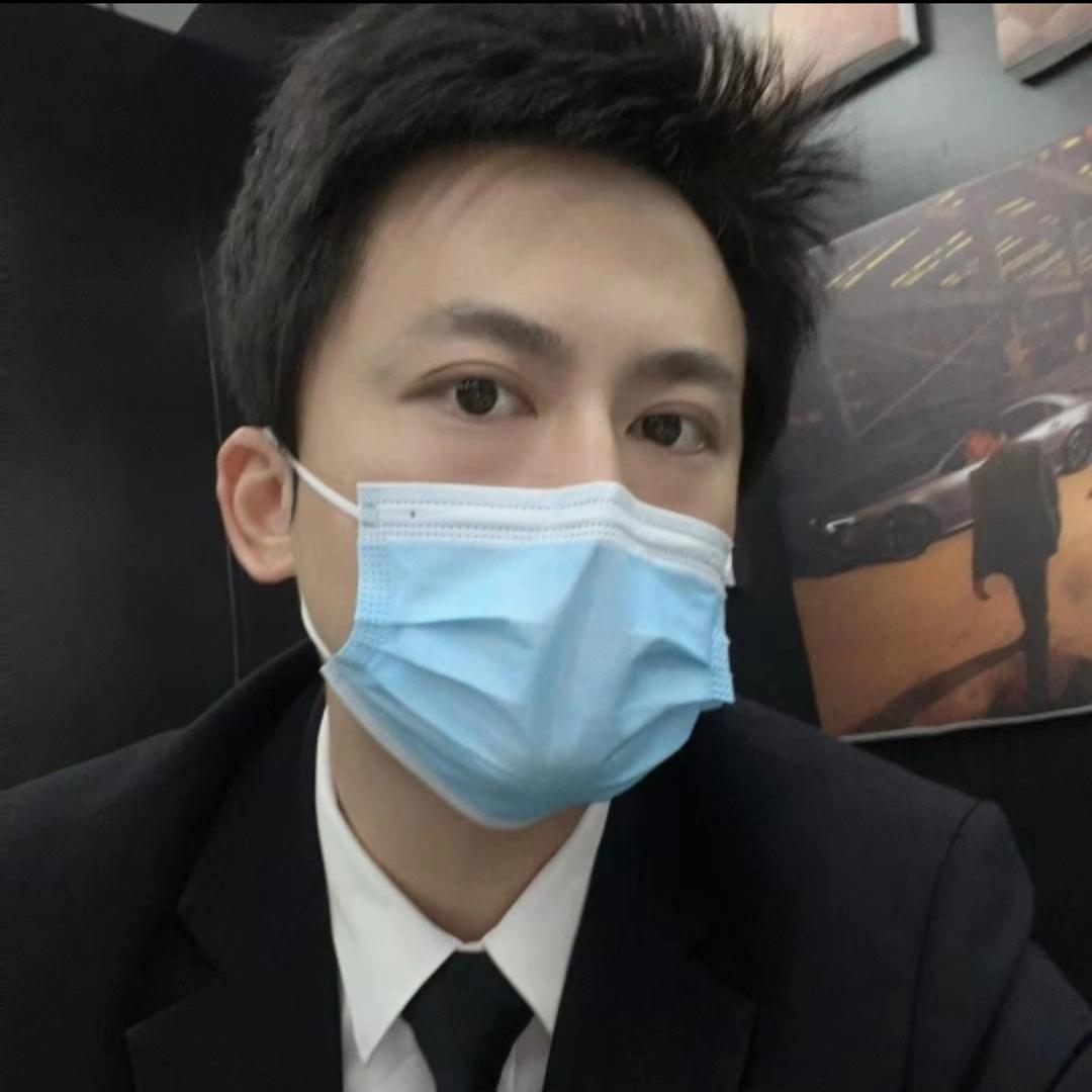 厦门奔驰阿许。