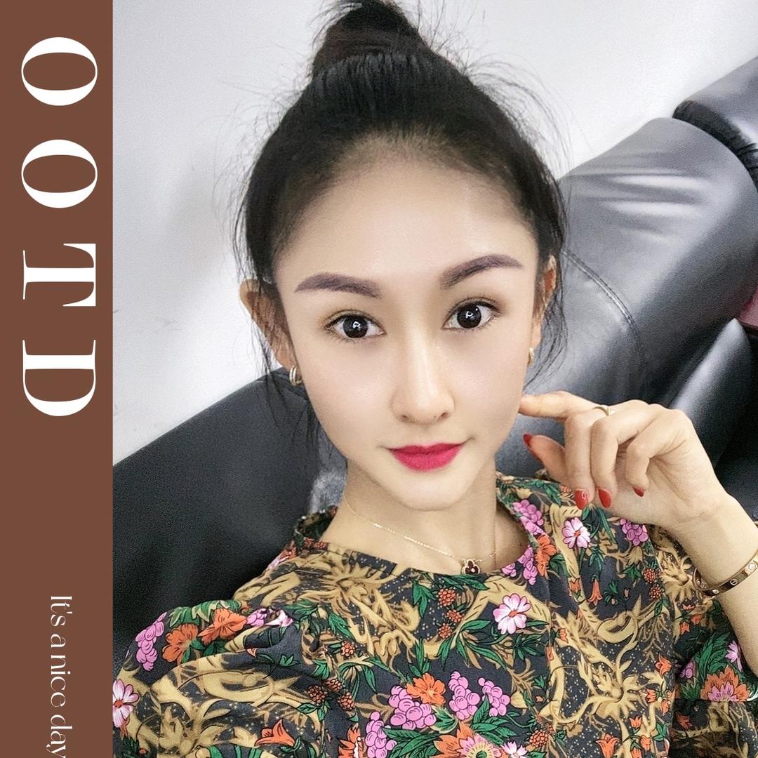 米妮爱穿搭
