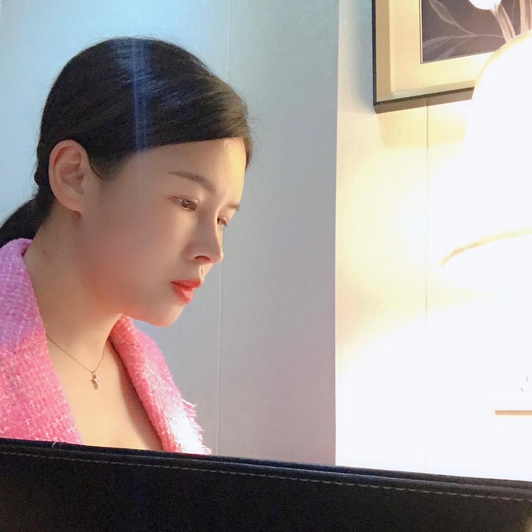 礼姐呀