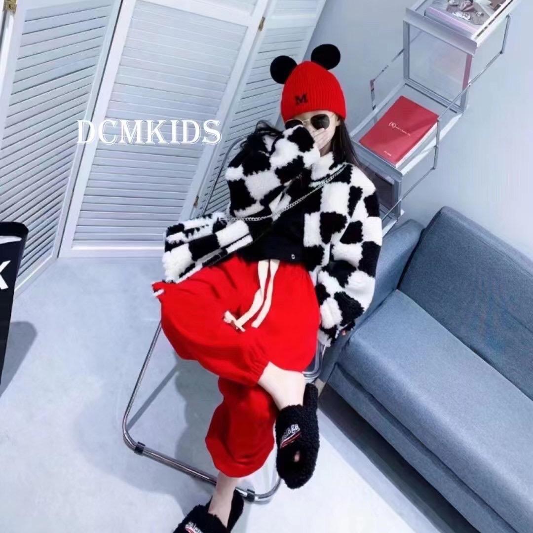 麦兜童装（猫街D区）东营店💋