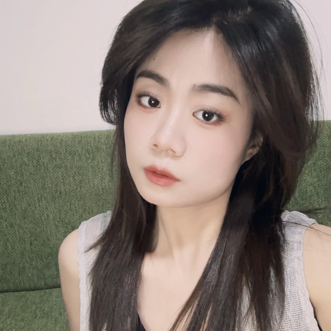 __ 陈。