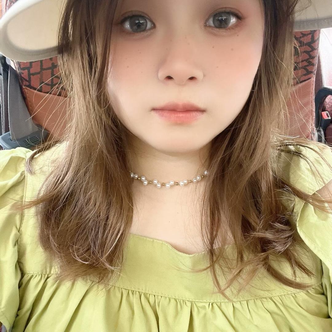 佳佳