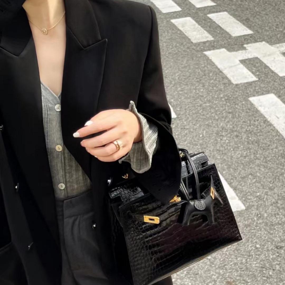 亿星鳄鱼皮商行