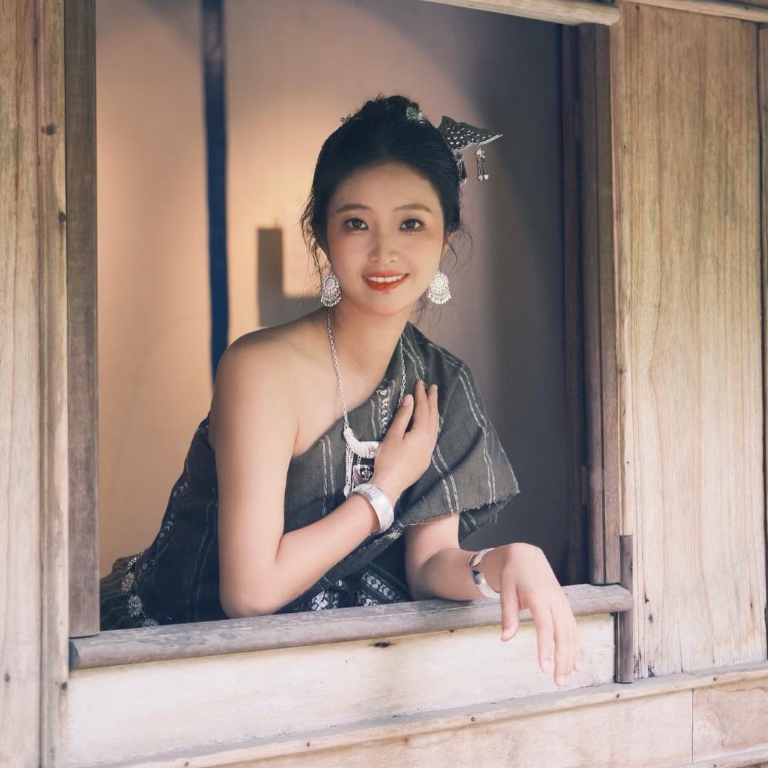 老挝女婿小松