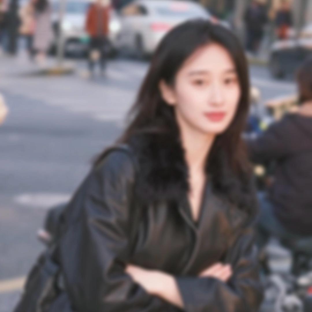请吃饭的漂亮姐姐