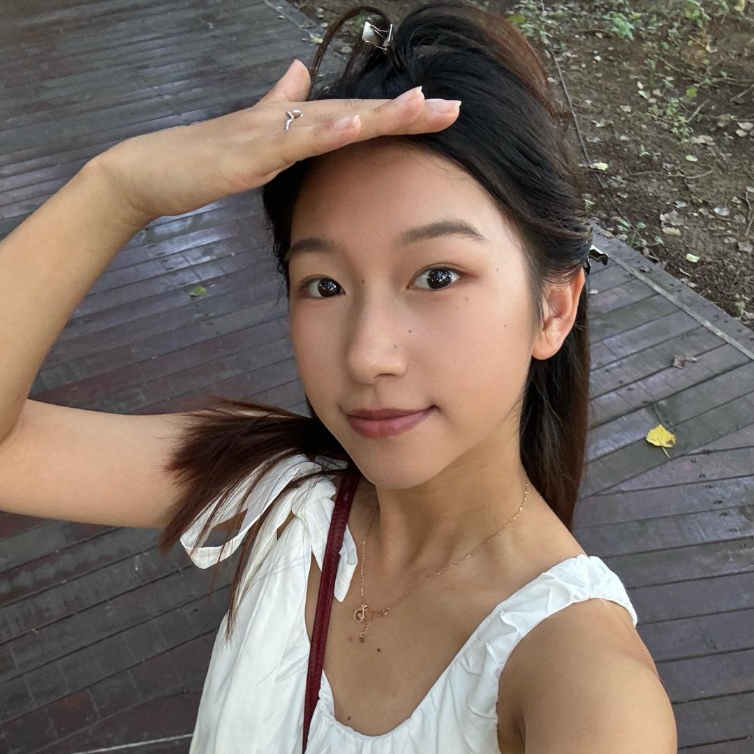 璐潞