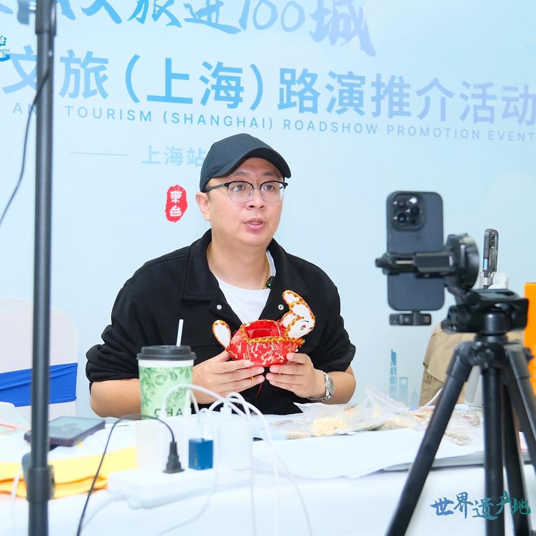 老王有点儿东西